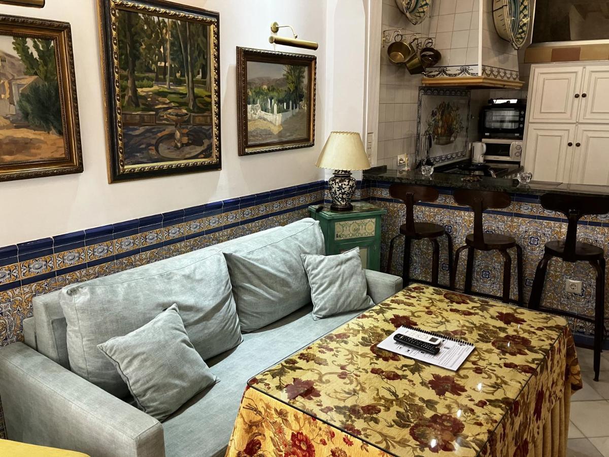 Purasevilla Apartments Luaran gambar